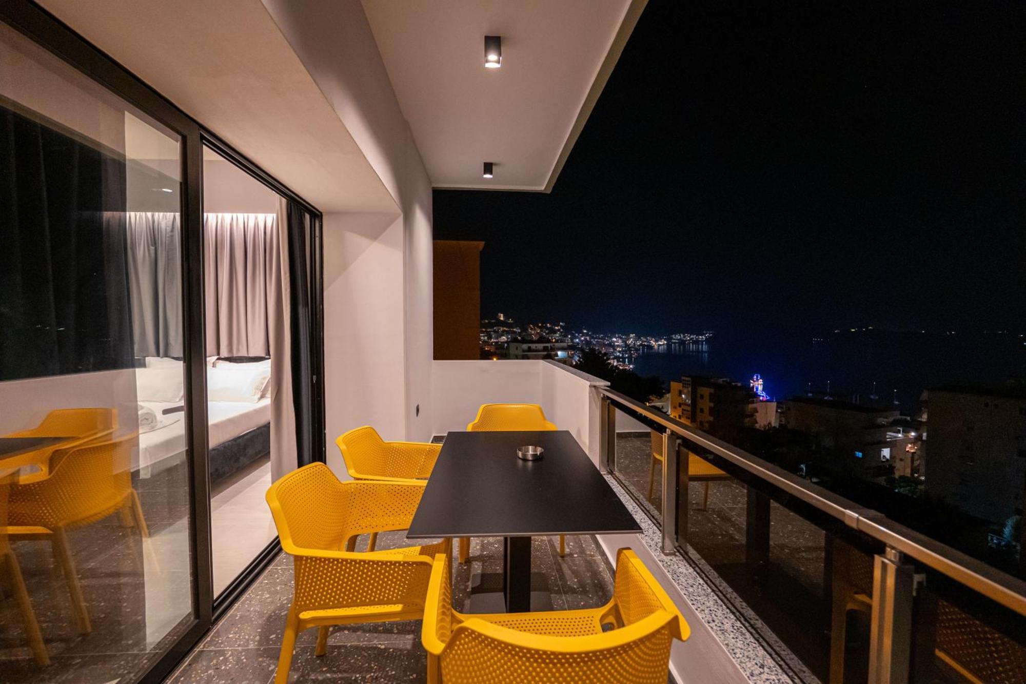 Euphoria Apartments Саранда Екстер'єр фото